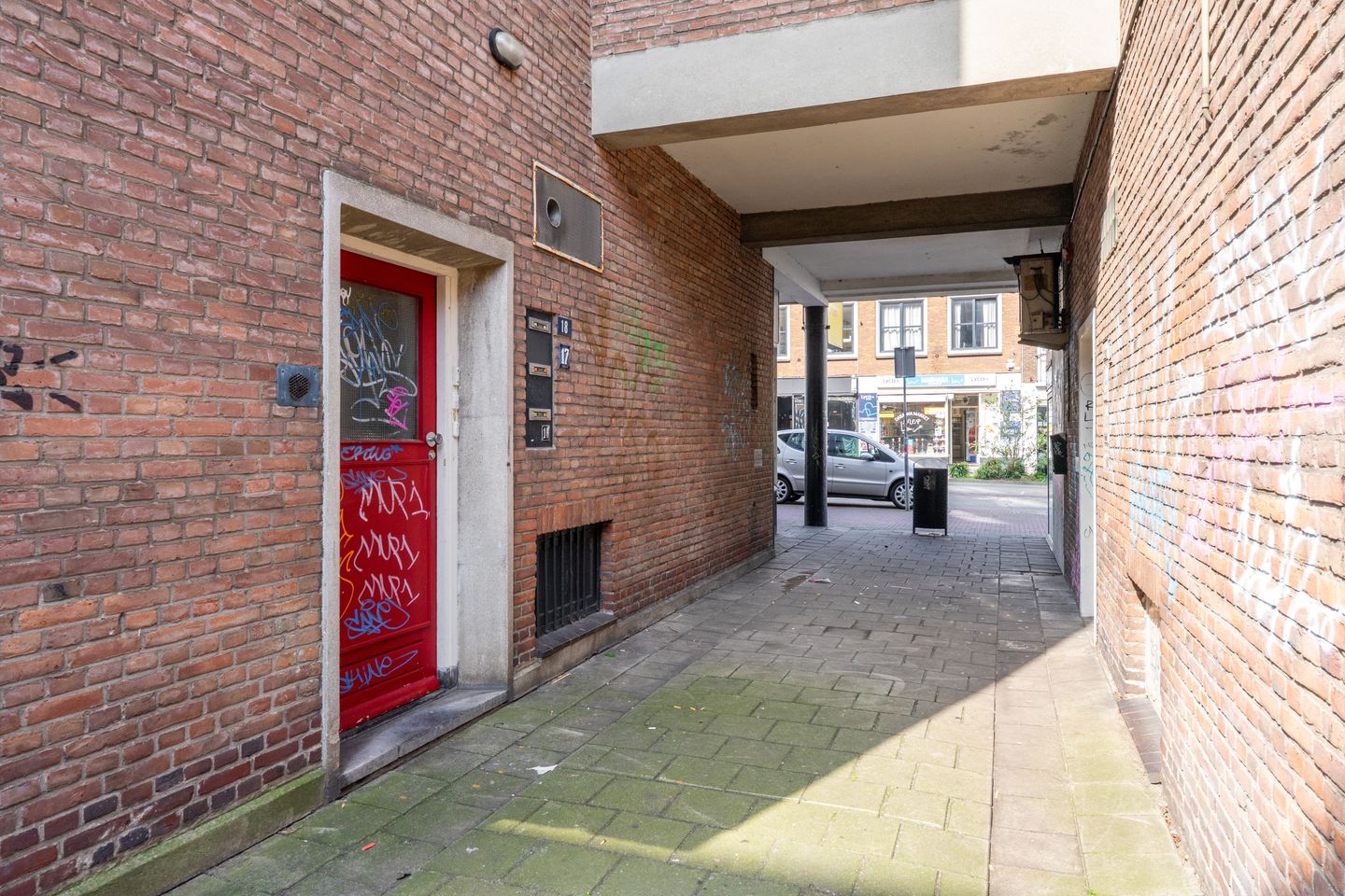 Foto 20 van Bloemenburgerhof 16