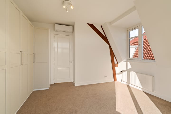 Foto 23 van Voorstraat 153-A