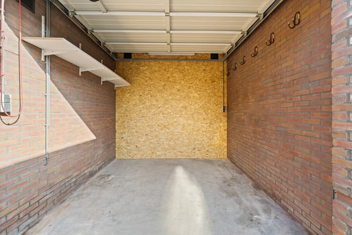 Foto 32 van Voorstraat 153-A