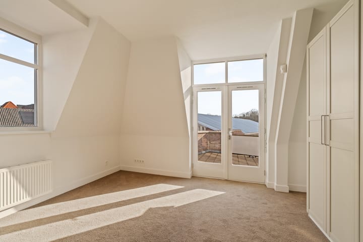 Foto 22 van Voorstraat 153-A