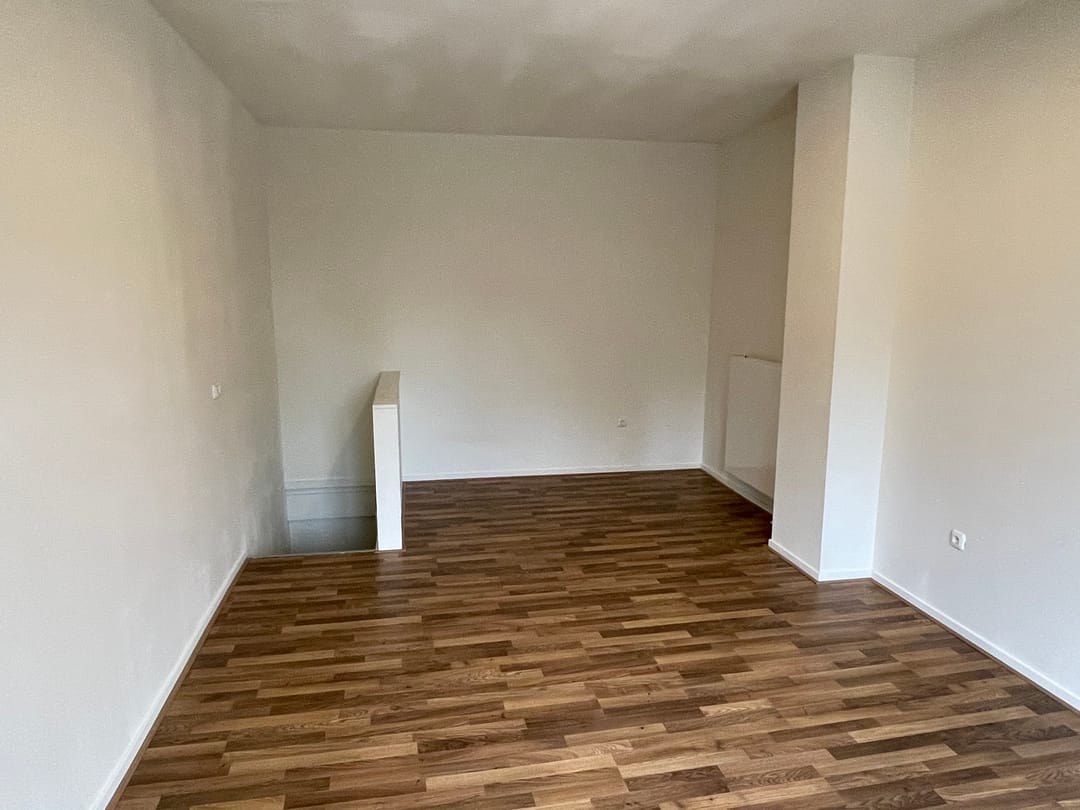 Photo 11 of Voorstraat 77-A