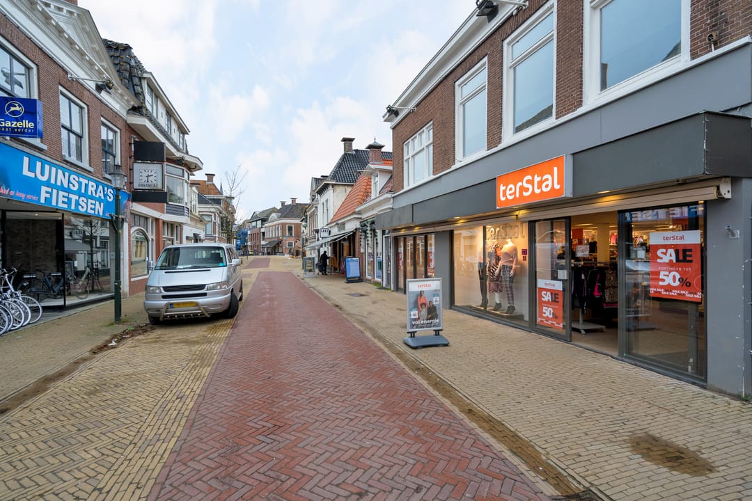 Photo 13 of Voorstraat 77-A