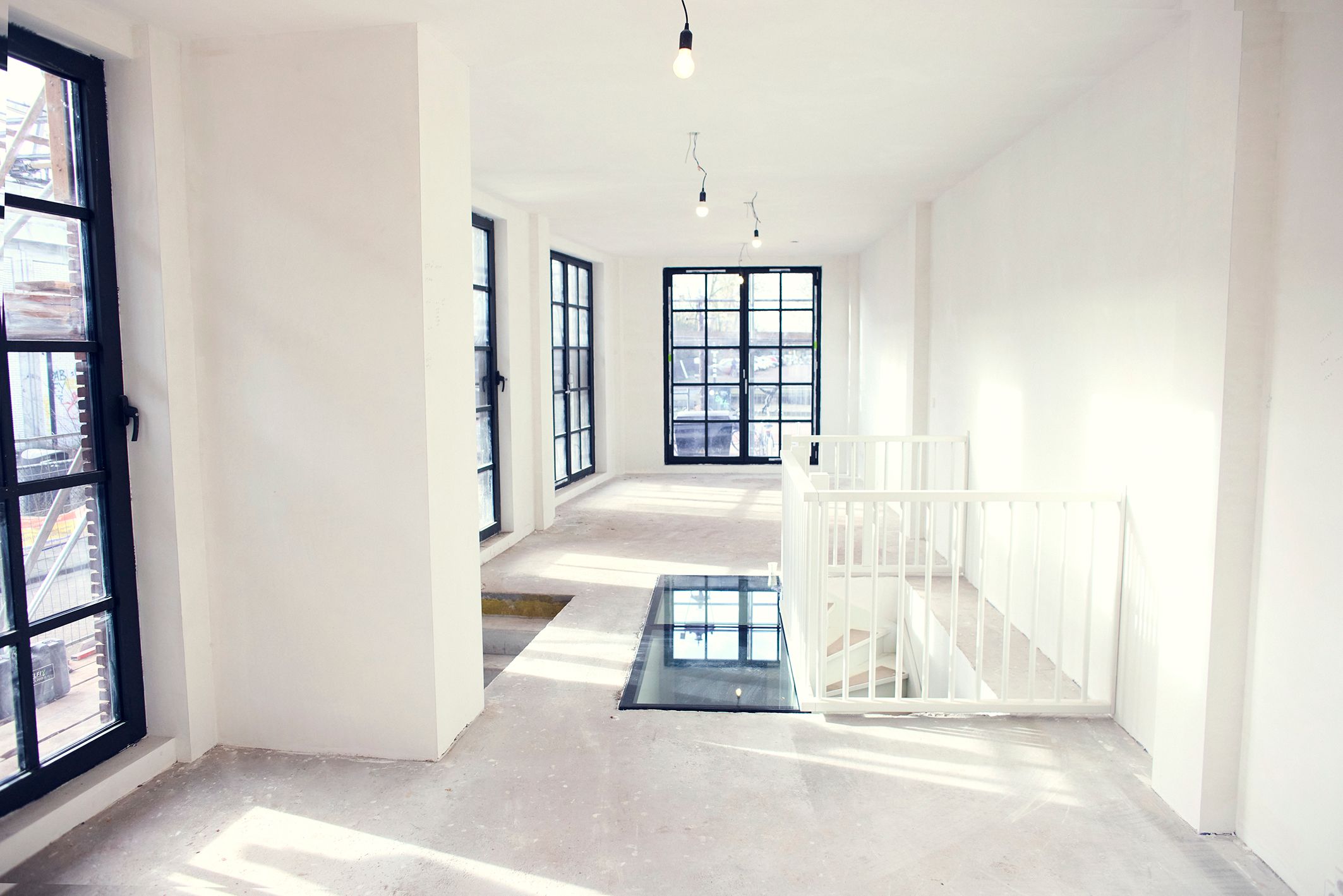 Photo 12 of Schiemanstraat 10