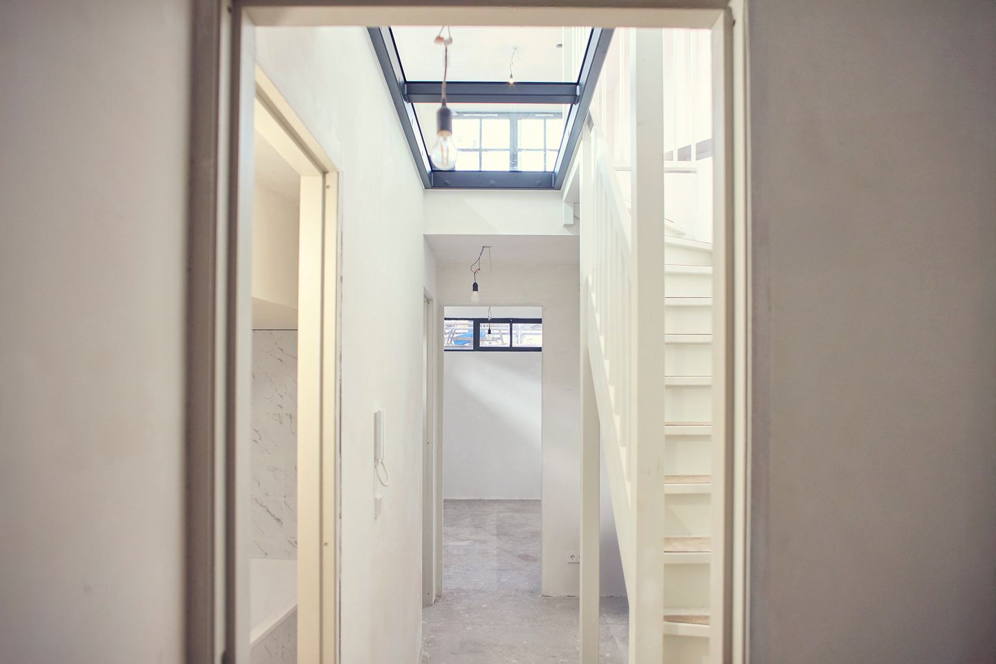 Photo 19 of Schiemanstraat 10