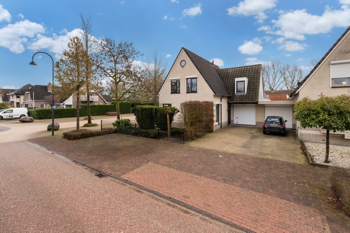 Kapitein H. van der Maadenstraat 14