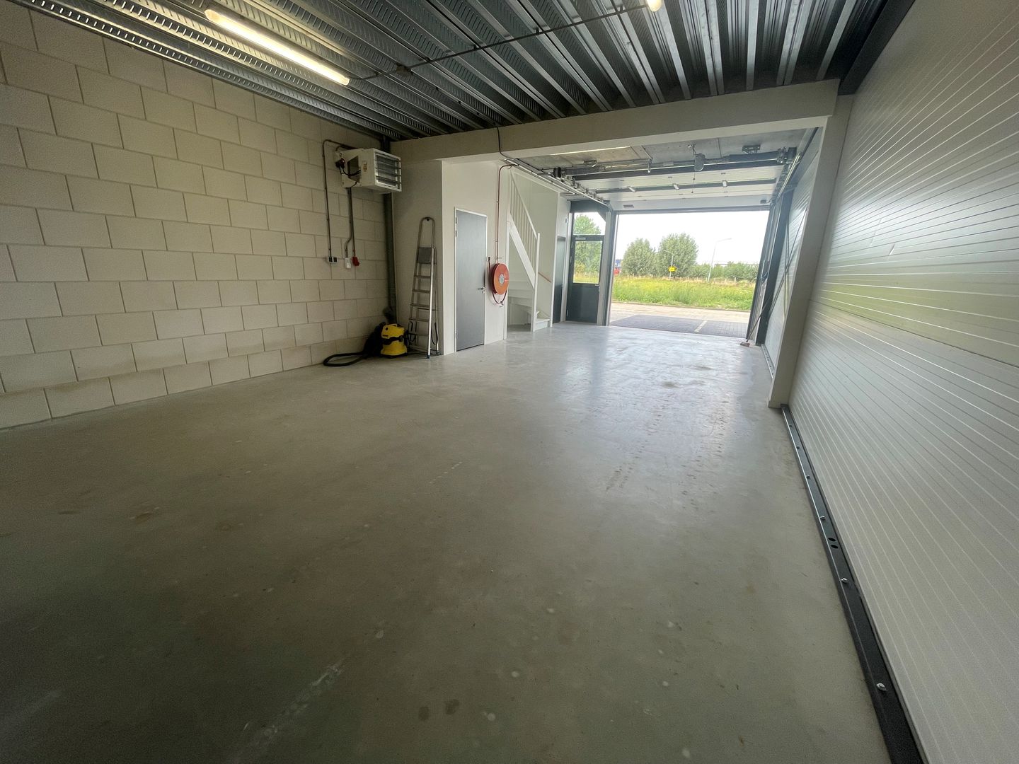 Bekijk foto 4 van Smaragd 405