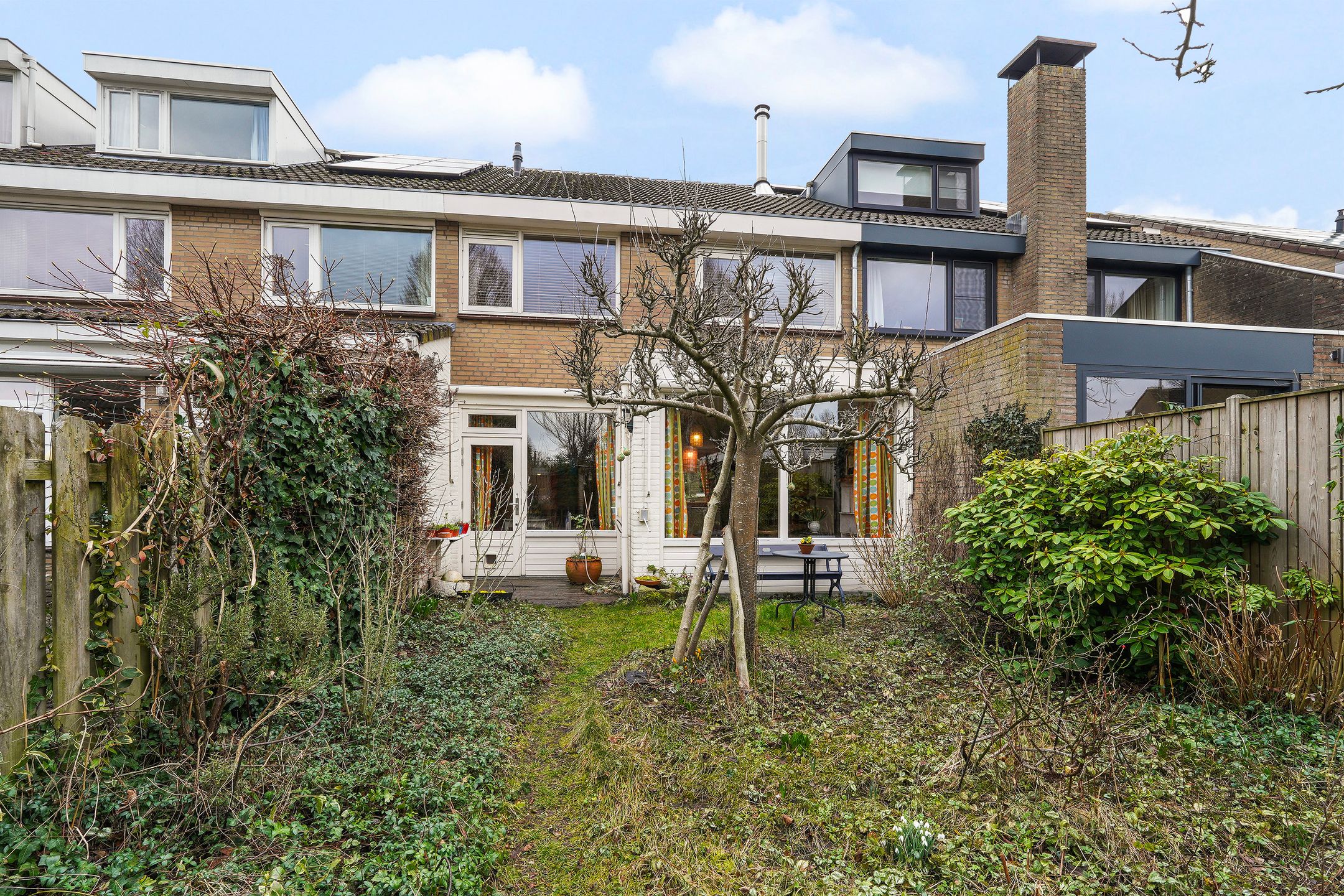 Photo 39 of van Overbeekstraat 32