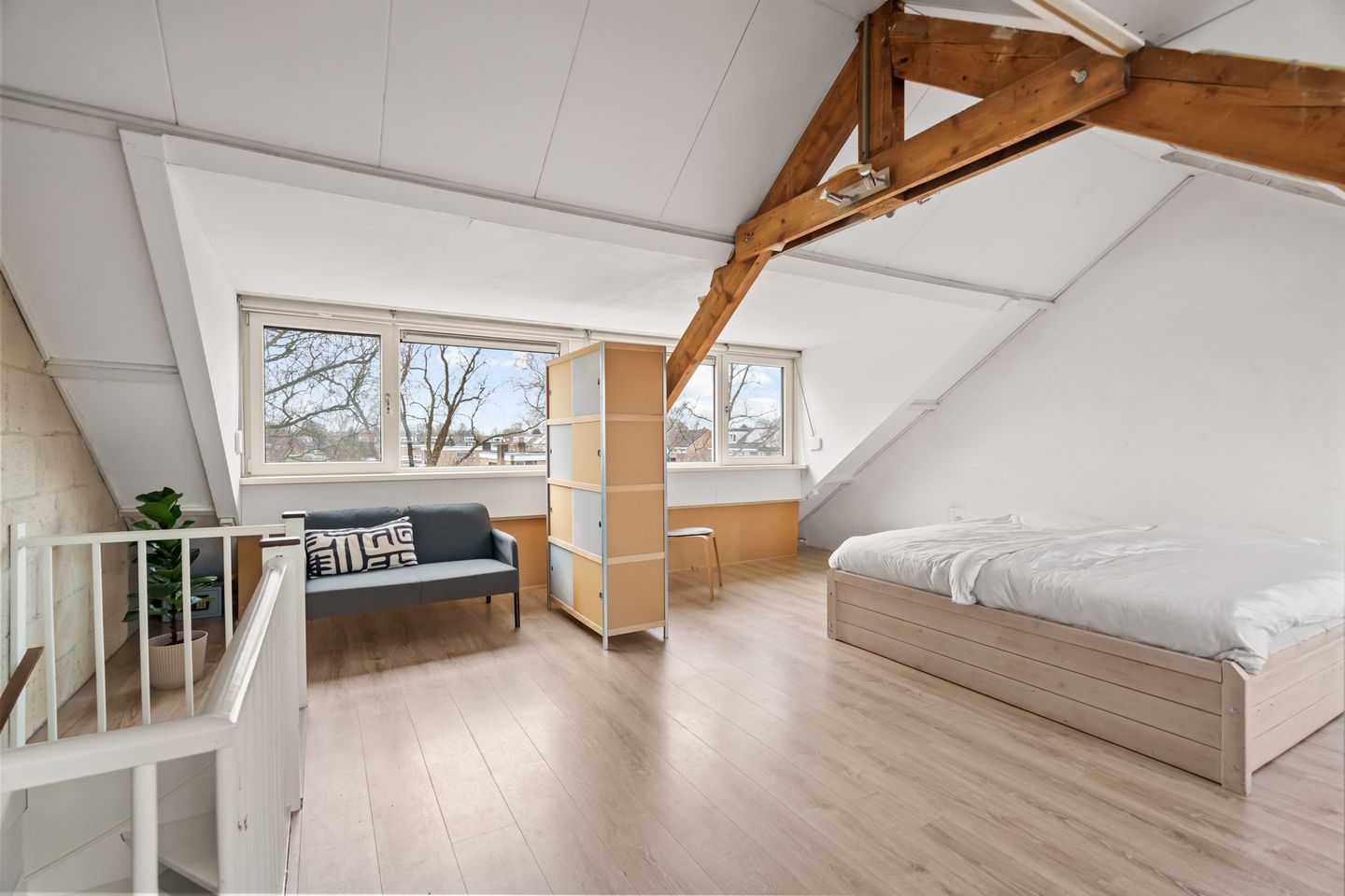 Foto 40 van Koningin Emmaweg 24