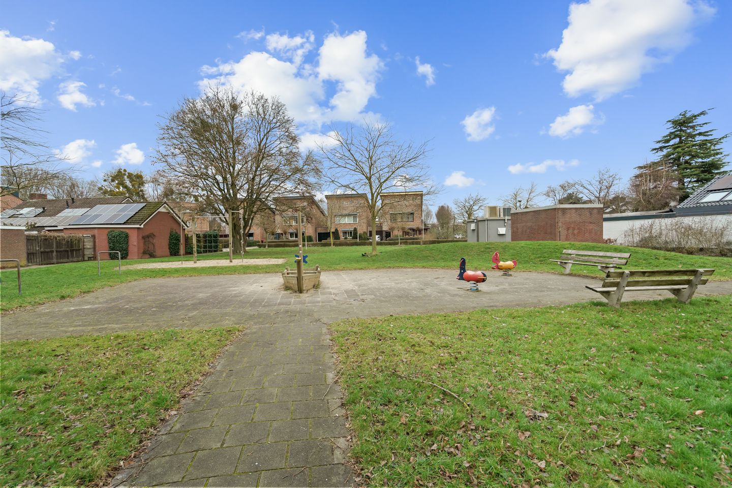 Foto 50 van Koningin Emmaweg 24