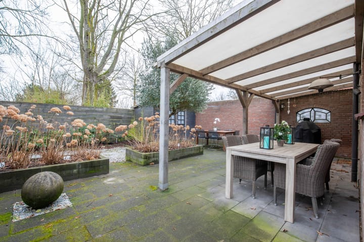 Foto 38 van Zoete Kroon 27