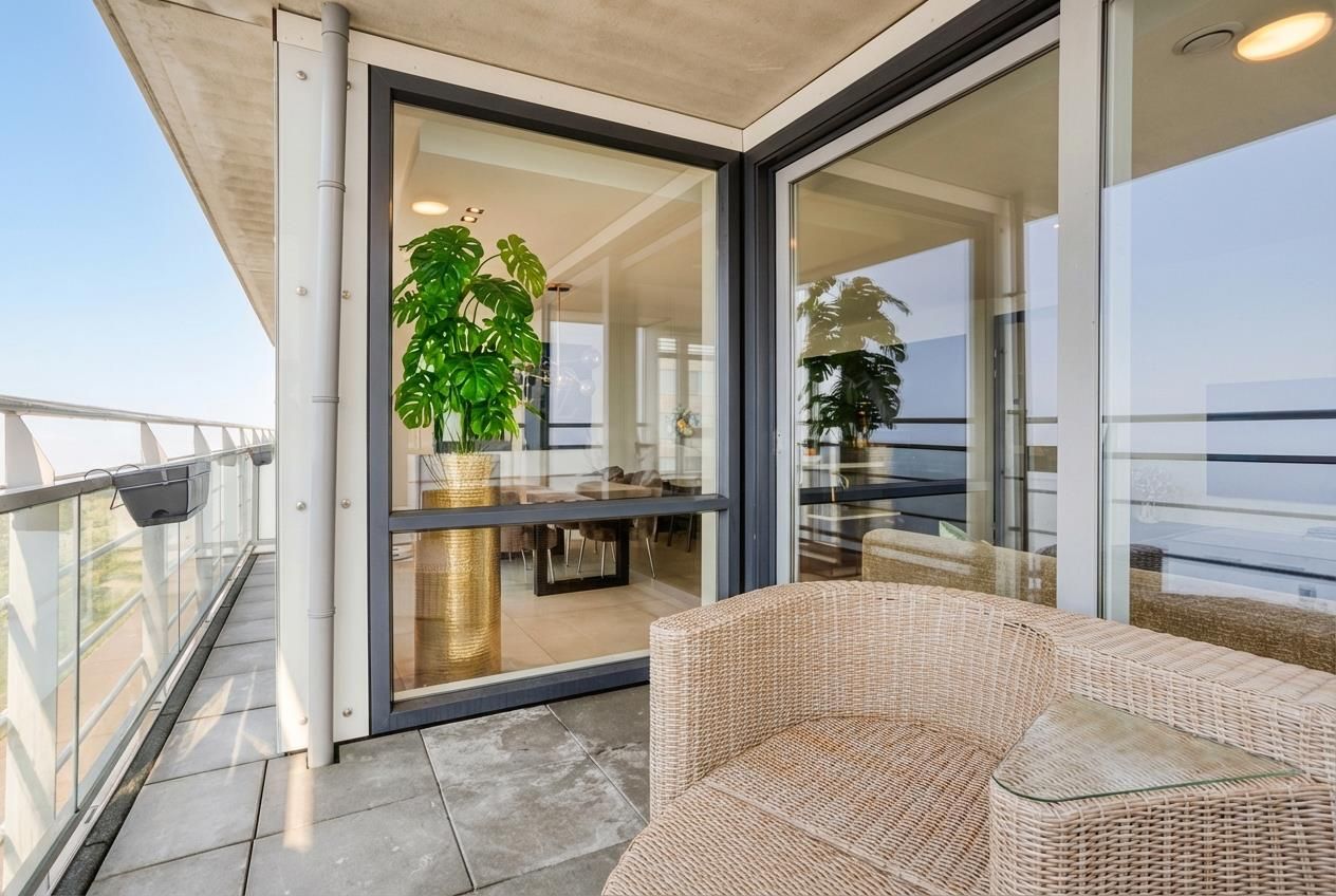 Foto 14 van Galileistate 185