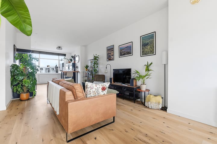 Foto 8 van Juliana van Stolberglaan 278