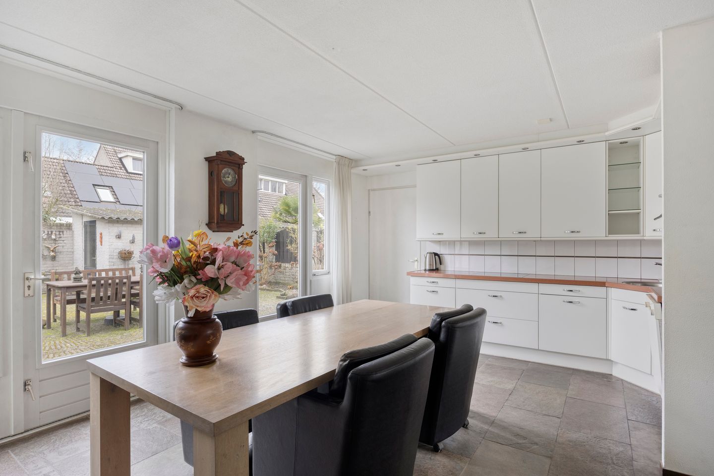 Photo 5 of Locatellistraat 17