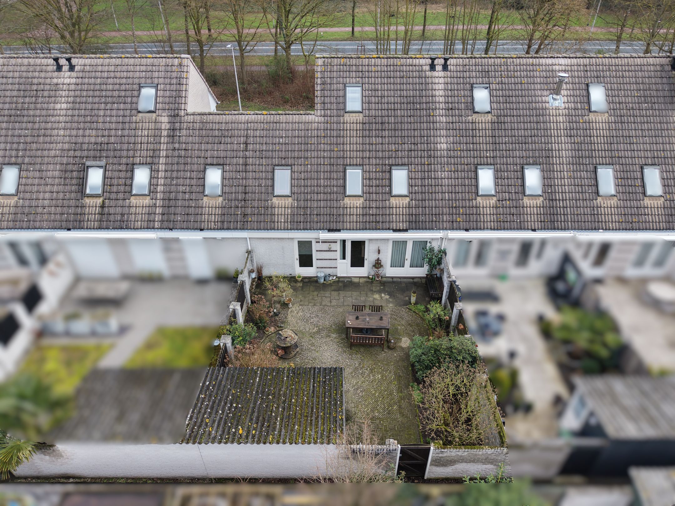 Photo 39 of Locatellistraat 17