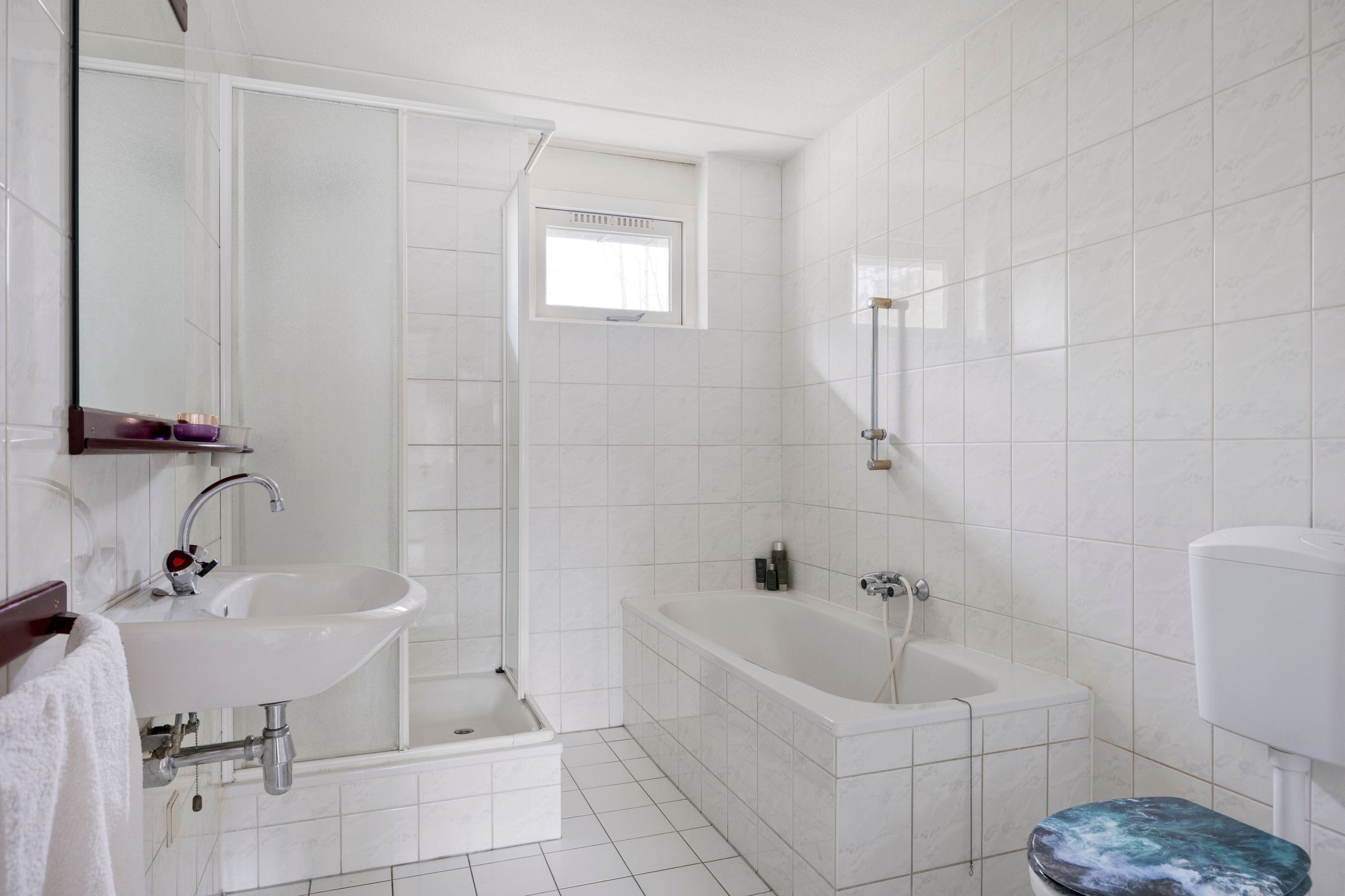 Photo 24 of Locatellistraat 17