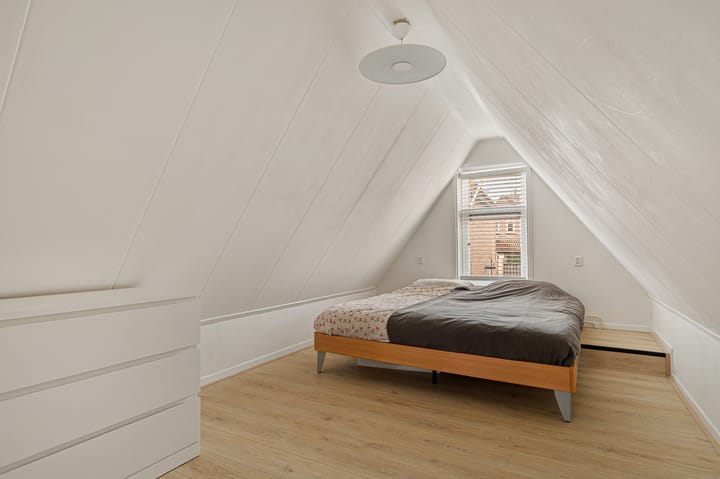 Starter home in the heart of Genemuiden — 33