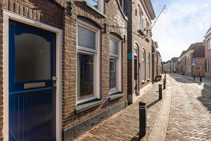 Starter home in the heart of Genemuiden — 44