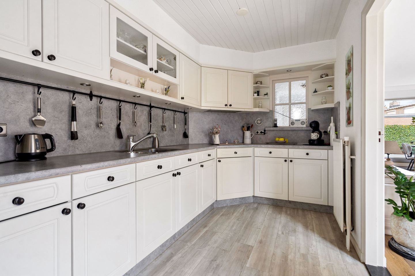 Foto 14 van Da Costastraat 4