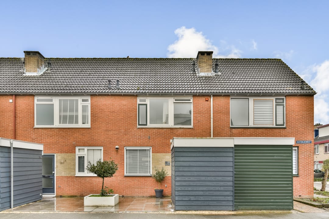 Modern 5-Room Terraced House in Drevenbuurt on Own Land — 45
