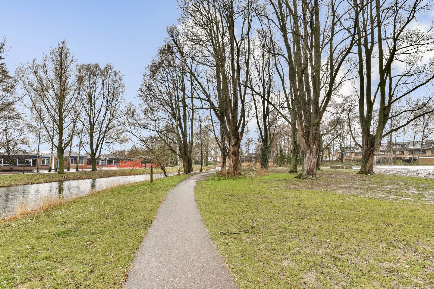 Modern 5-Room Terraced House in Drevenbuurt on Own Land — 49