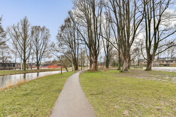 Modern 5-Room Terraced House in Drevenbuurt on Own Land — 48