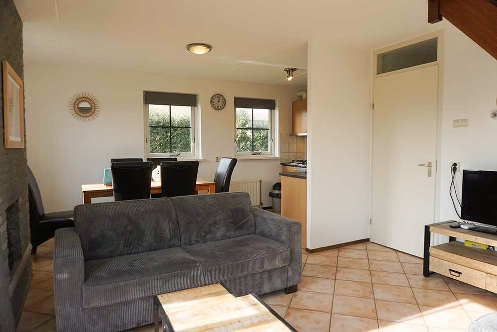 3-bedroom freehold villa in Julianadorp — photo 3 of 5