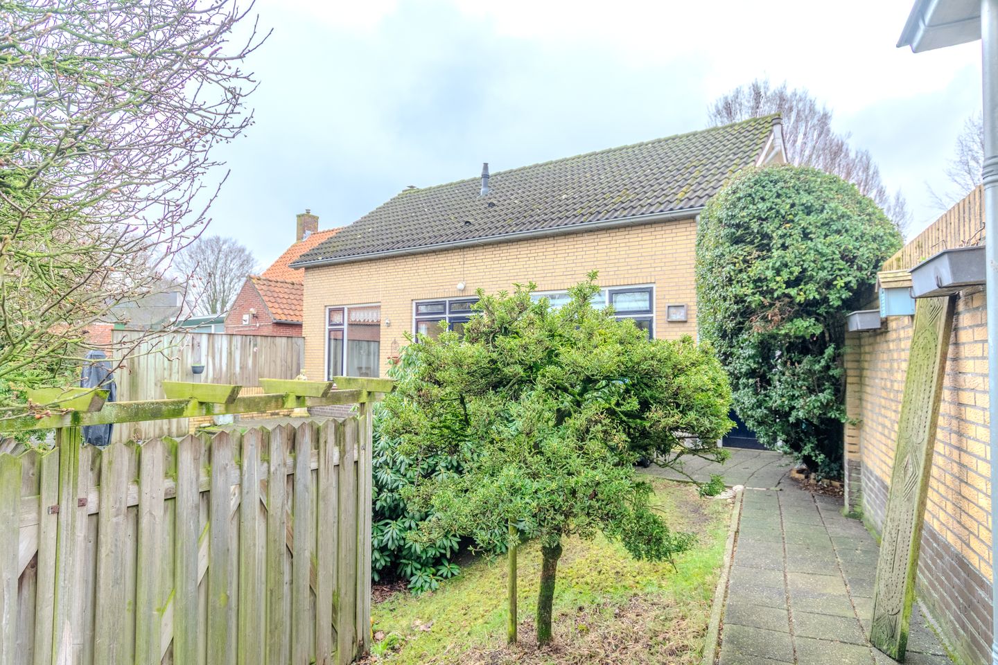 Foto 34 van Dorpsstraat 14