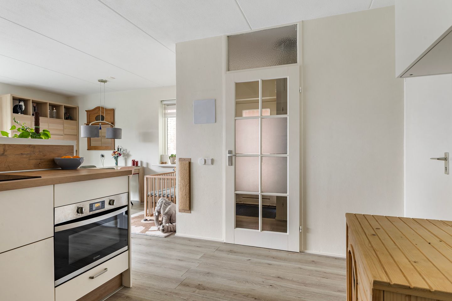 Photo 10 of De Leeuw 61