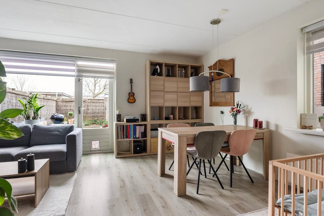 Photo 16 of De Leeuw 61