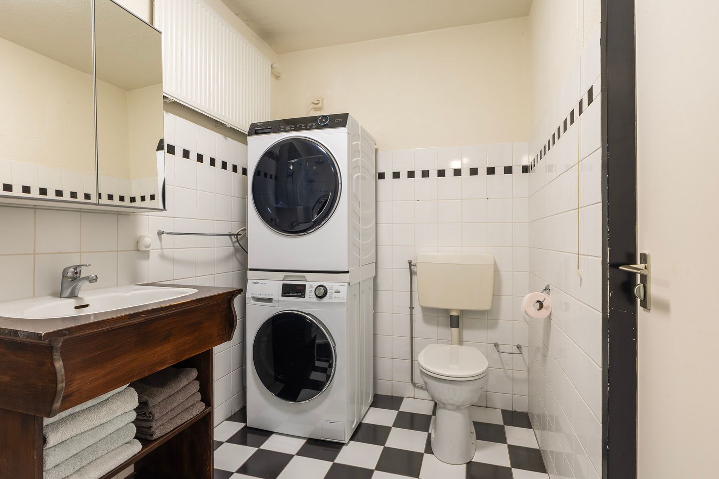 Photo 34 of De Leeuw 61