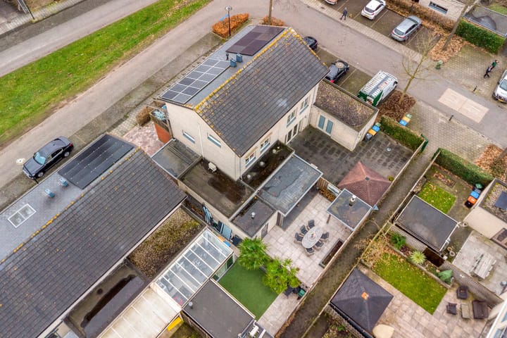 Luxurious semi-detached home with veranda and office space — 97