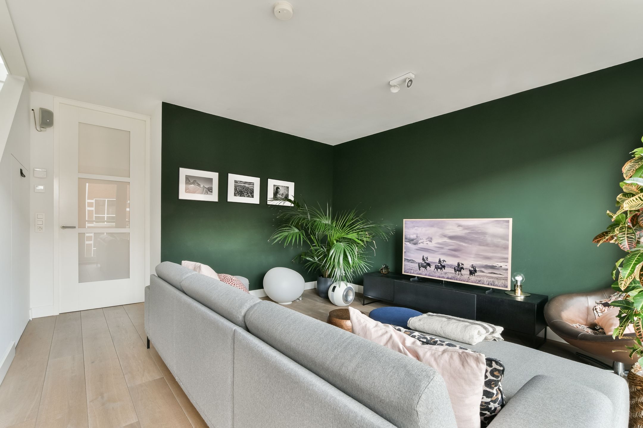 Photo 15 of Narva-eiland 142