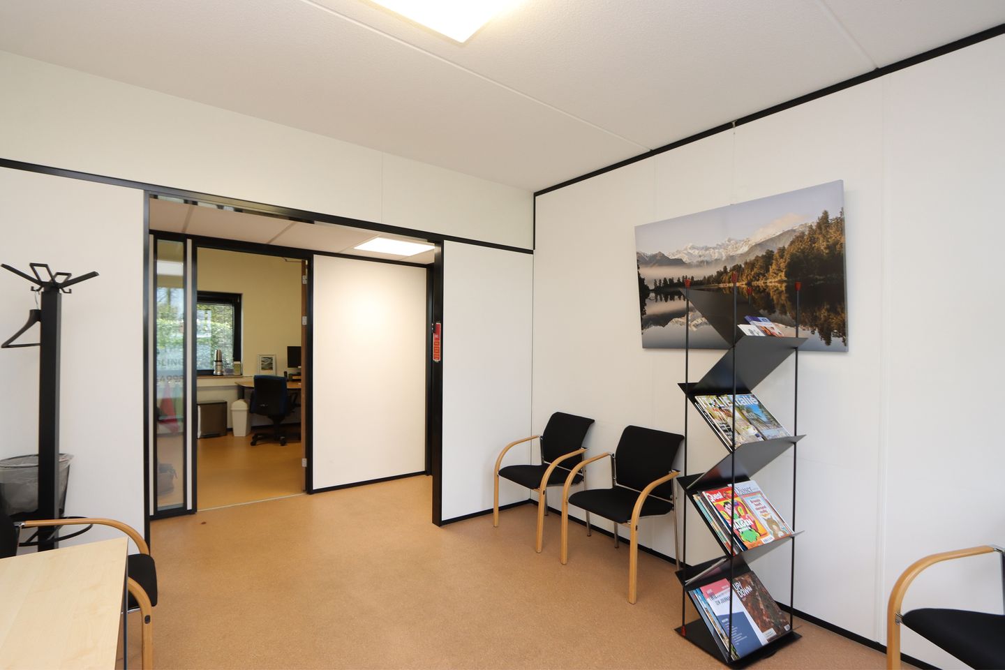 View photo 2 of Giraffeweg 2