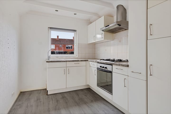 Affordable Starter Home with Garage, Deep South-Facing Backyard and Canopy — 55
