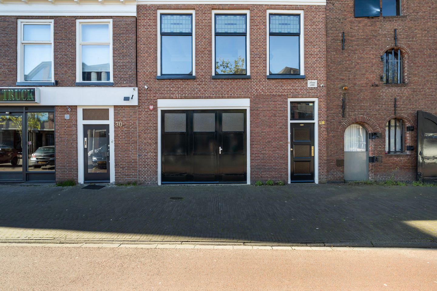 View photo 2 of Zuidvliet 28