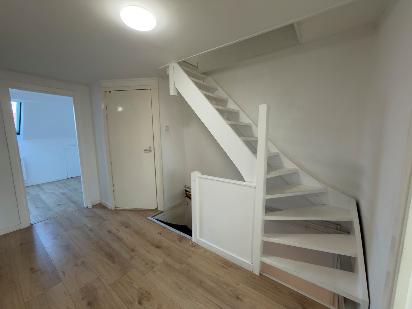 Photo 5 of Aleidastraat 126-A2