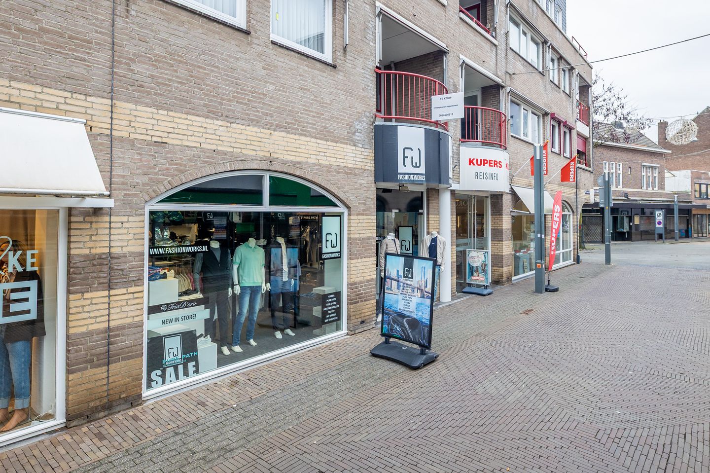 Bekijk foto 3 van Dautzenbergstraat 18-A