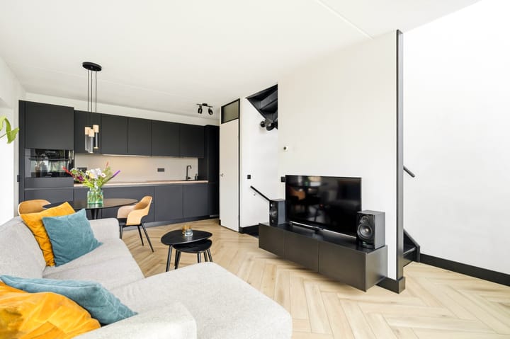 Photo 11 of Du Perronlaan 62