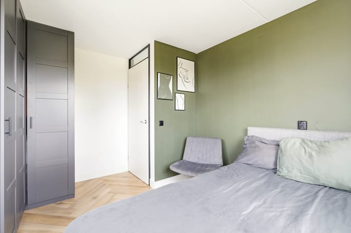 Photo 14 of Du Perronlaan 62