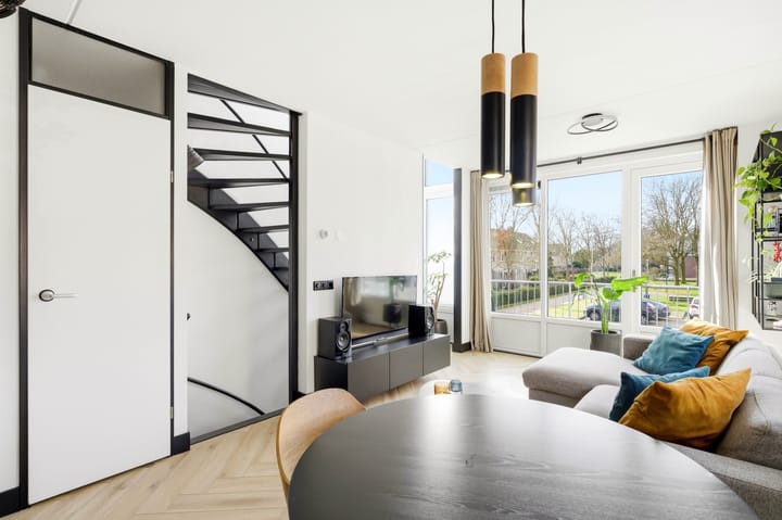 Photo 3 of Du Perronlaan 62