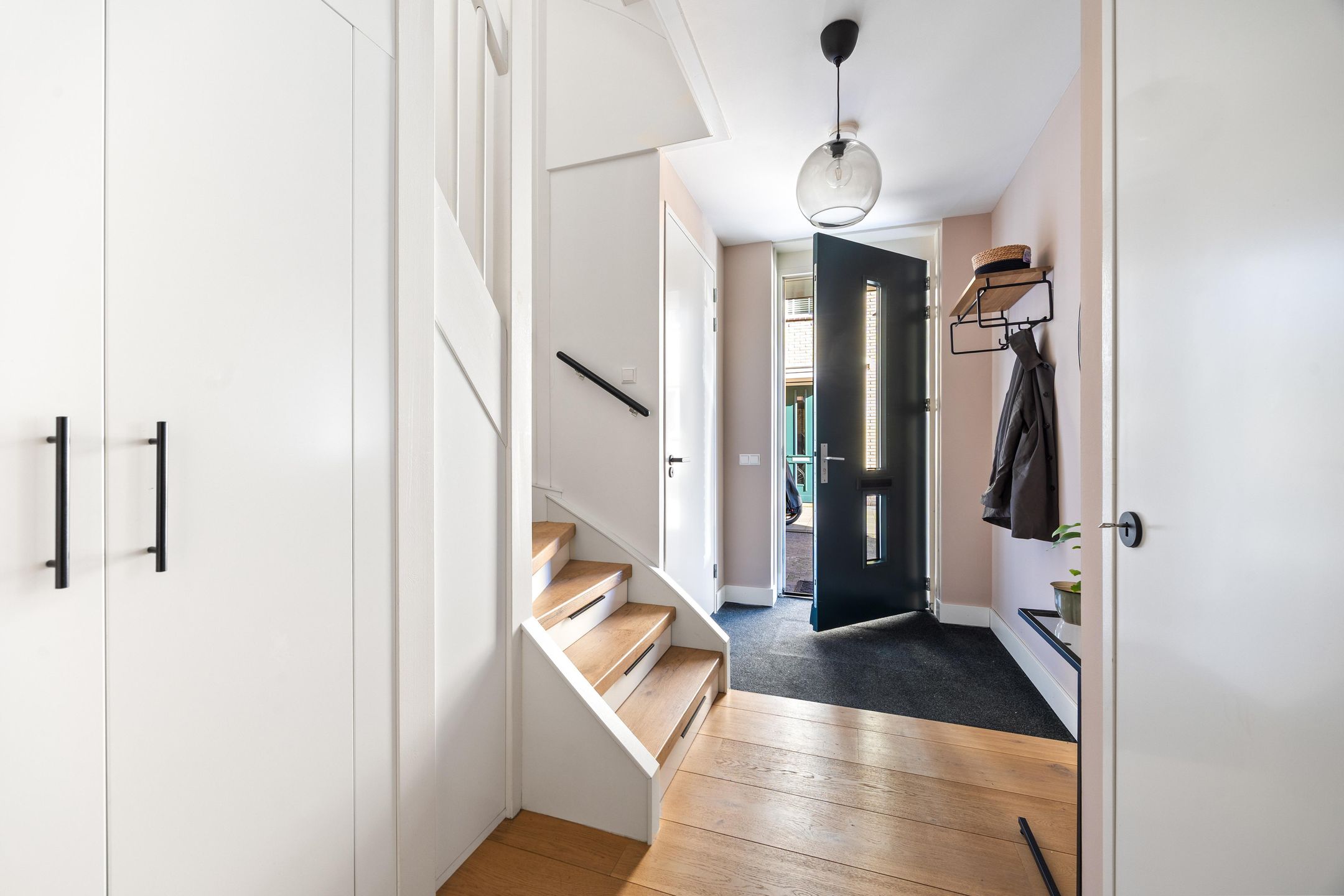 Photo 6 of Abdis Evastraat 31