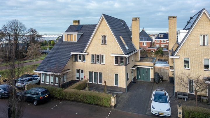 Photo 3 of Abdis Evastraat 31