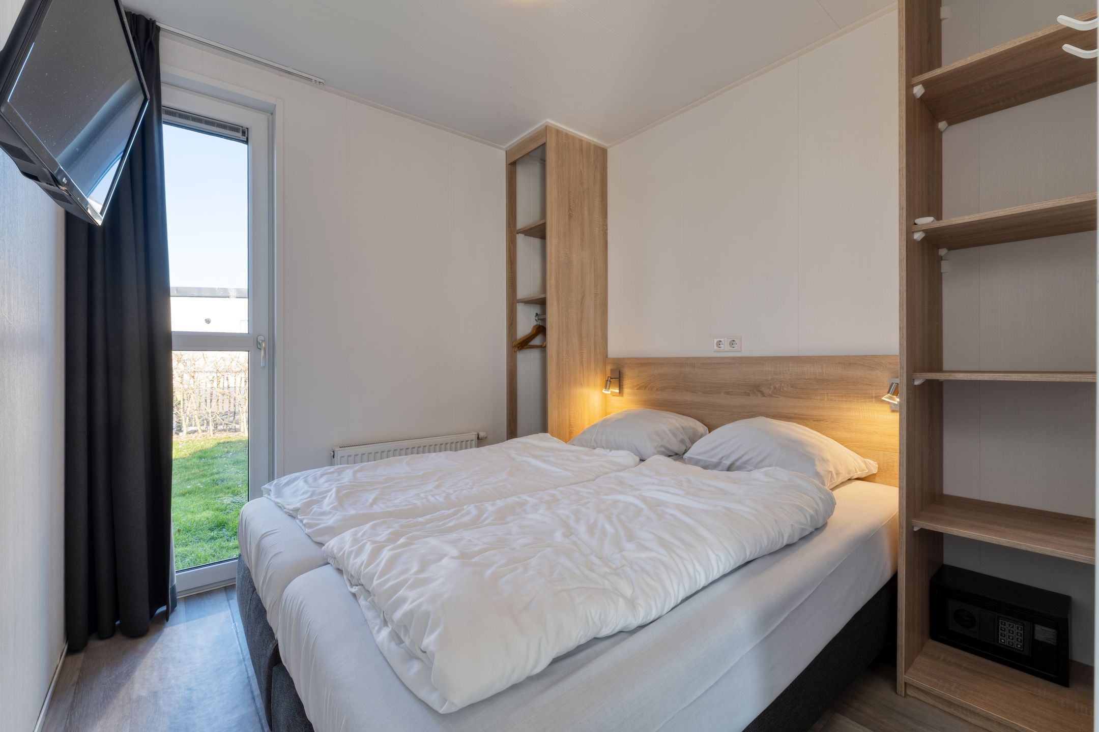 3-bedroom freehold villa in Nieuwvliet — photo 4 of 5