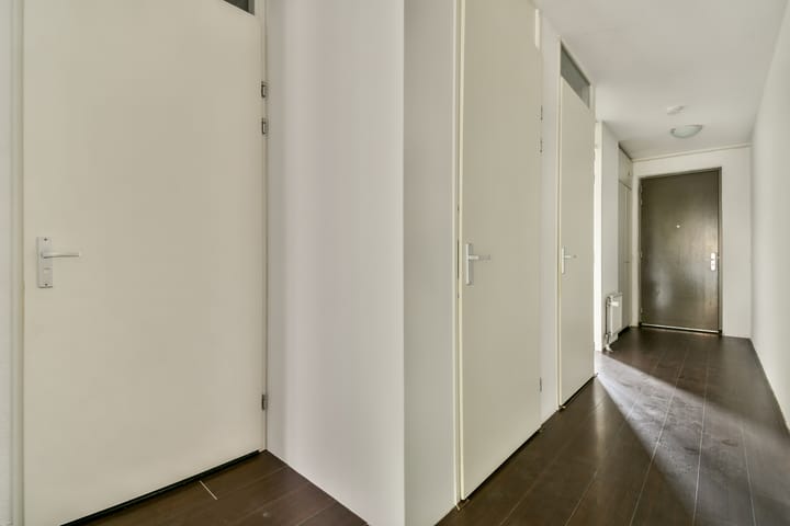 Foto 12 van Julius Pergerstraat 158