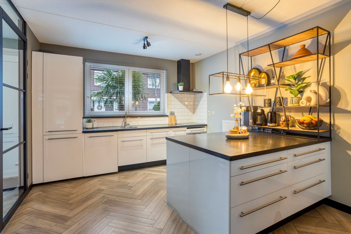 Photo 10 of Gijs van Aardennestraat 69