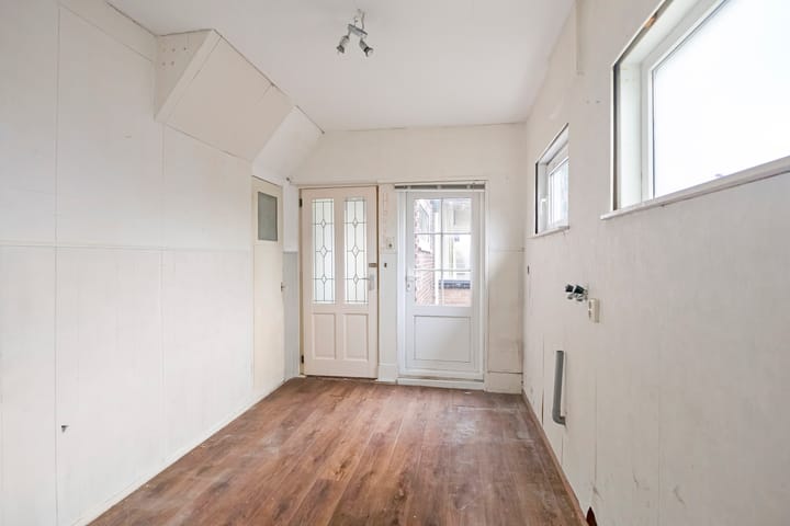 Foto 17 van 2e Vroonstraat 16