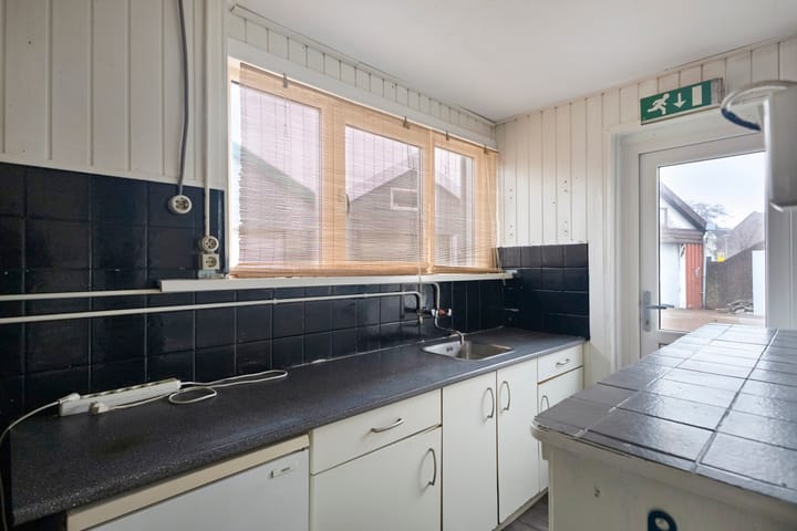 Foto 42 van 2e Vroonstraat 16