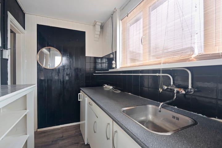 Foto 43 van 2e Vroonstraat 16