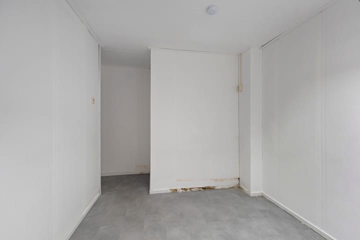 Foto 48 van 2e Vroonstraat 16