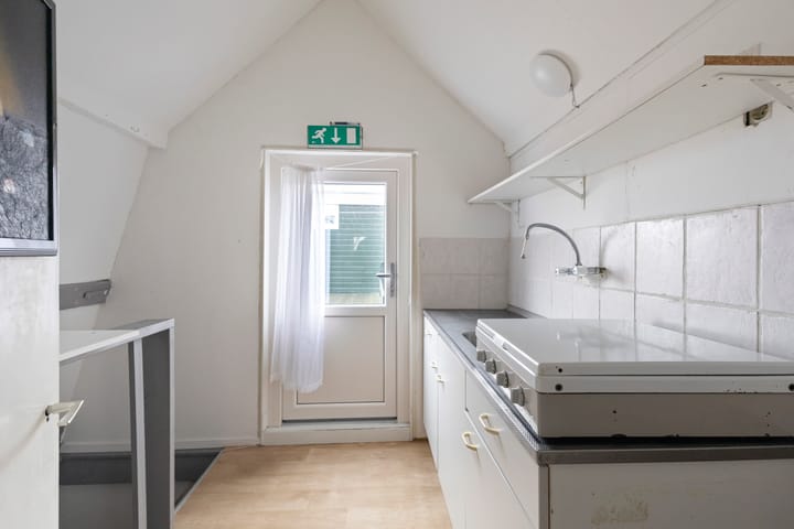 Foto 50 van 2e Vroonstraat 16